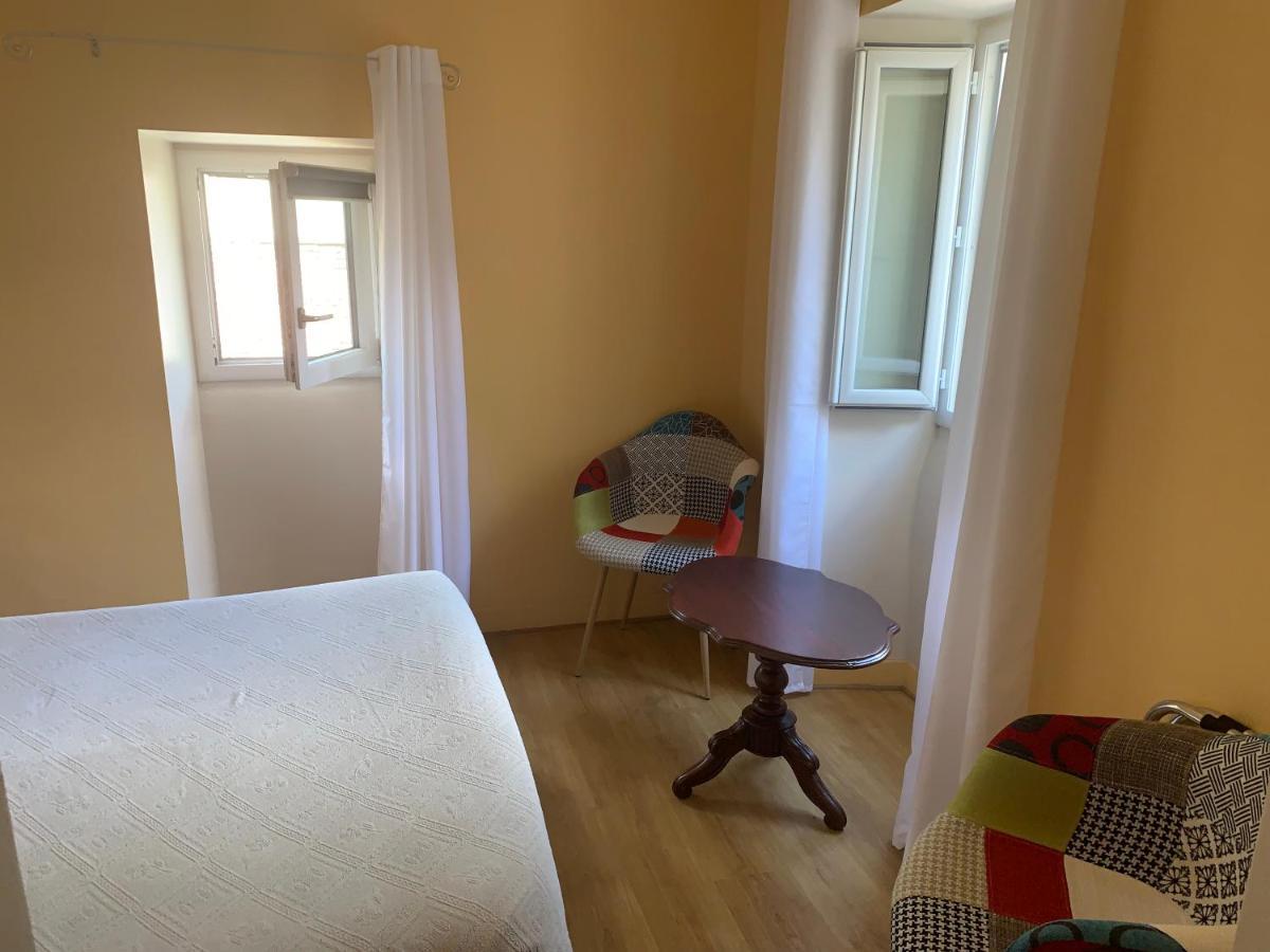 Chambres D'Hotes Maison Redon Tour-de-Faure Екстериор снимка