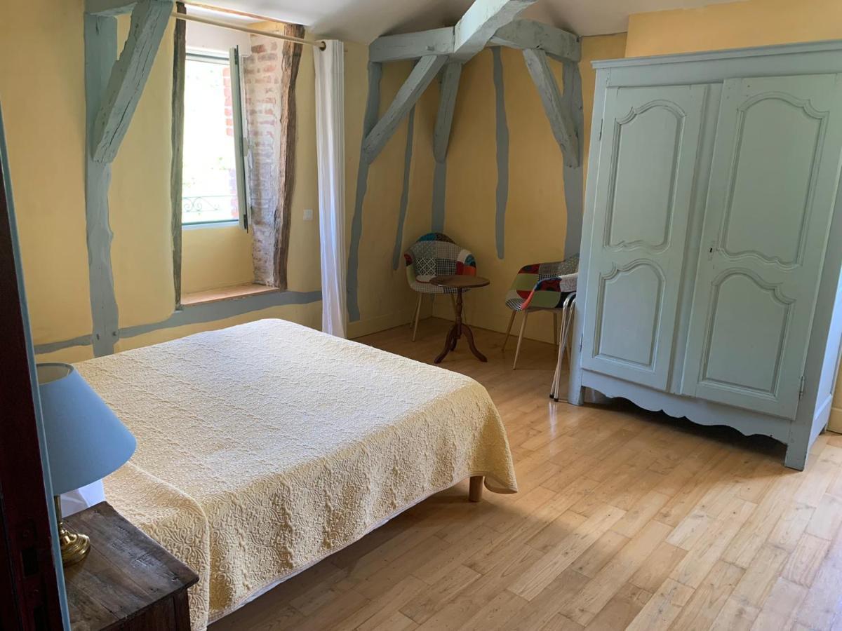 Chambres D'Hotes Maison Redon Tour-de-Faure Екстериор снимка